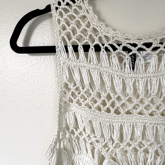 Divided H&M | White Crochet Crop Tank | Size Small - Picture 4 of 12